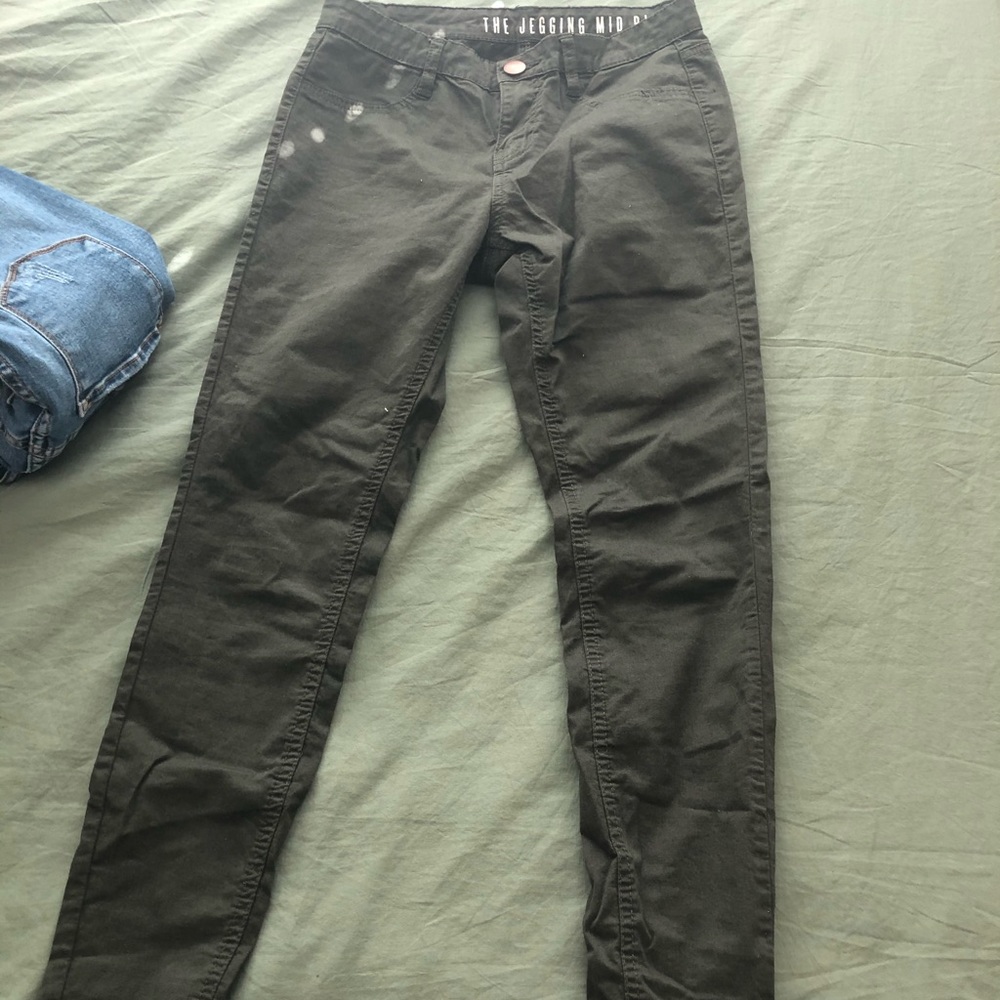 Dark green mid rise pants